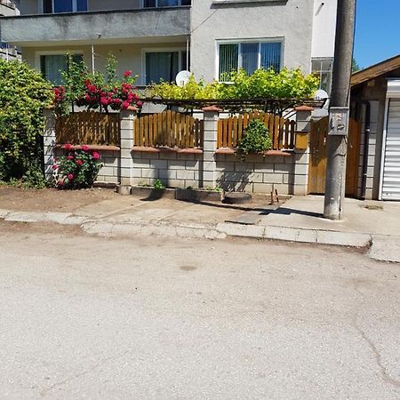 Къща За Гости Саня Kavarna Exterior foto